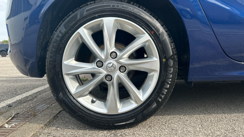 Vauxhall Corsa 1.2 SE Nav Premium 5dr Petrol Hatchback
